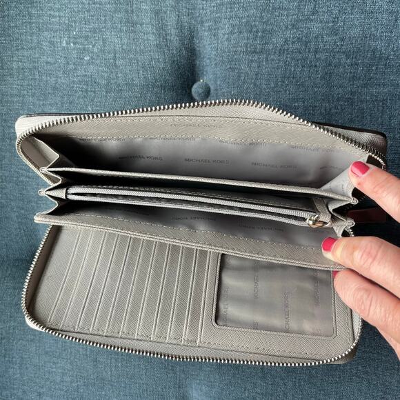 Michael Kors Large Pebbled Leather Continental Wallet - Light Gray - Picture 5 of 11